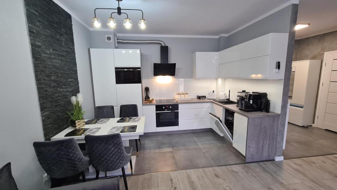 Apartament Deluxe 3 Oświęcim Εξωτερικό φωτογραφία